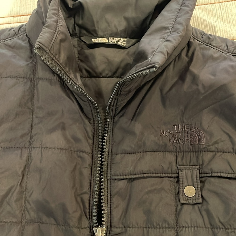 Boys North Face Jacket EUC Size XL